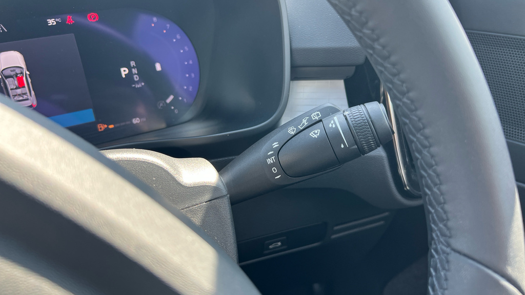 Volvo XC40 Volvo Estate 170Kw Recharge Ultimate 69Kw Grey #31