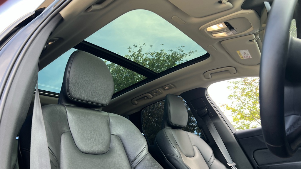 Volvo XC60 Ultra, T8 Awd Plug-in Hybrid, Bri Grey #35