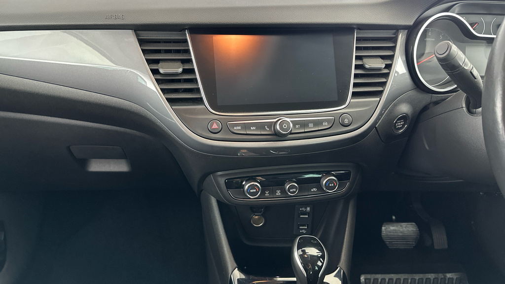 Vauxhall Crossland 2022 Vauxhall Crossland 1.2 Ultimate Orange #22