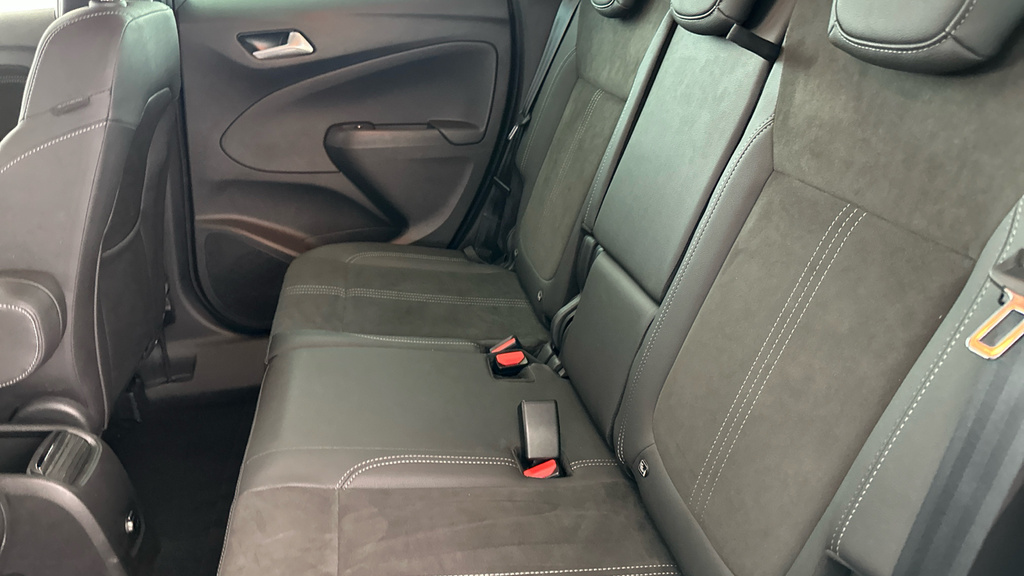 Vauxhall Crossland 2022 Vauxhall Crossland 1.2 Ultimate Orange #24