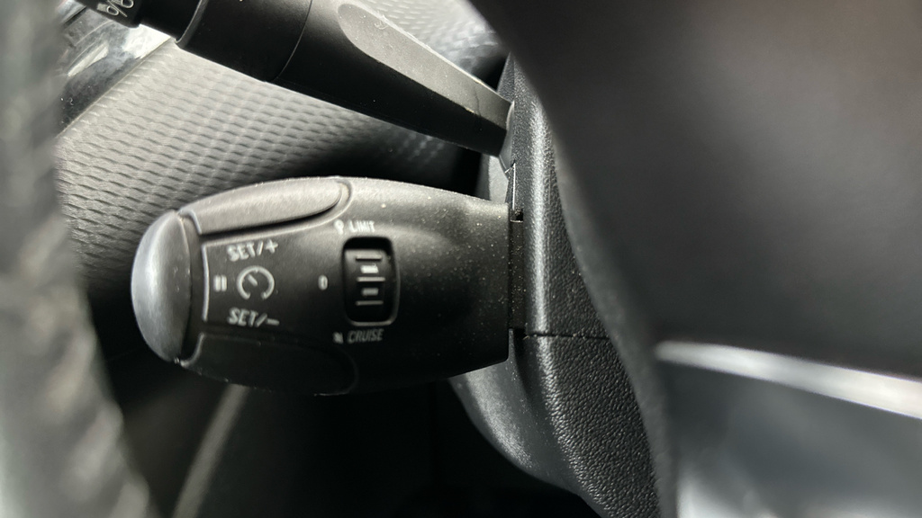 Peugeot 208 1.2I Turbo Puretech 110 Ps Gt Line Black #14