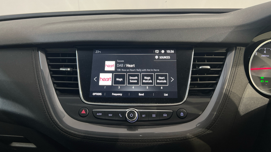 Vauxhall Grandland X 1.2 Turbo Gpf Sport Nav Suv Euro Black #38
