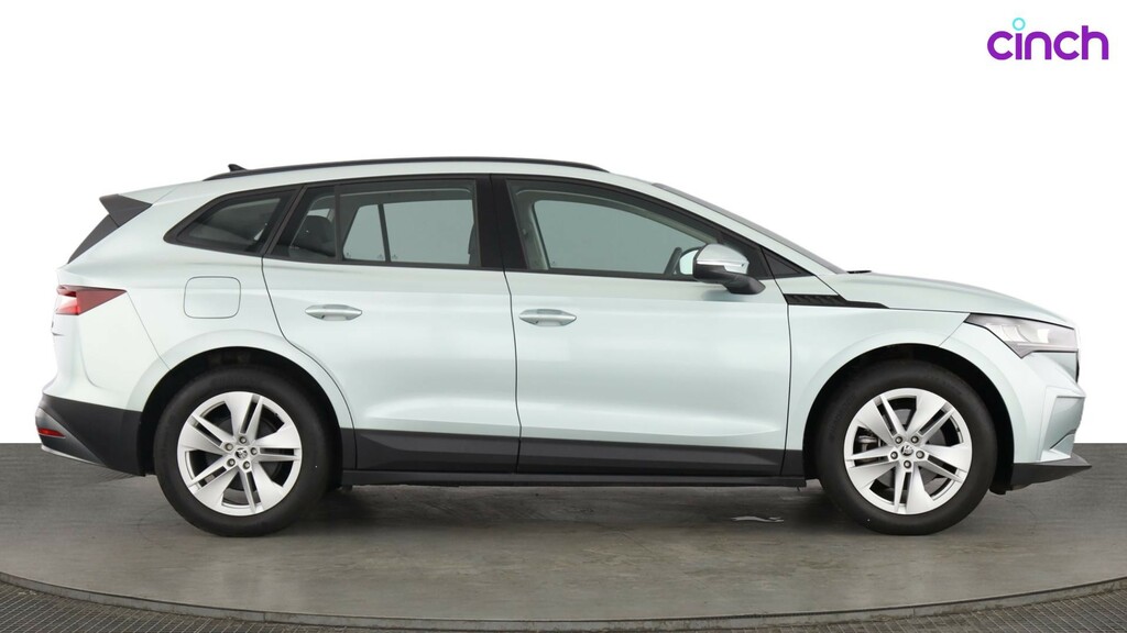 Skoda ENYAQ Iv Estate 132Kw 60 Loft 62Kwh 120Kw Black #2