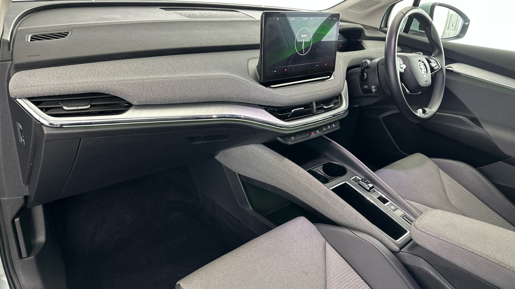 Skoda ENYAQ Iv Estate 132Kw 60 Loft 62Kwh 120Kw Black #10