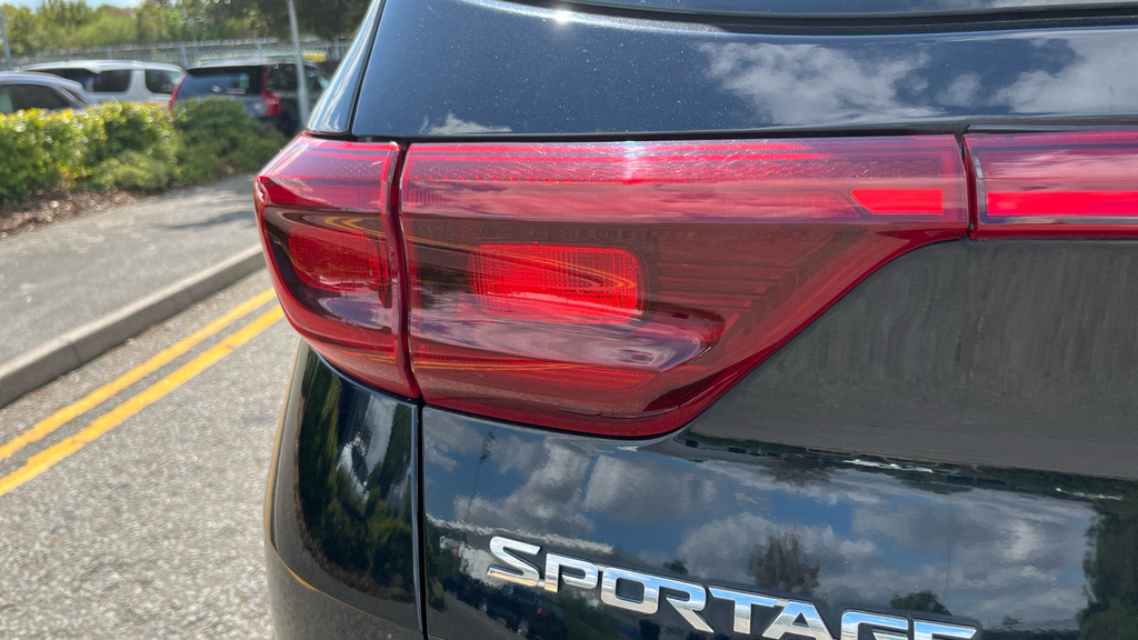 Kia Sportage 1.6 Gdi 2 Suv Euro 6 130Bhp Silver #33