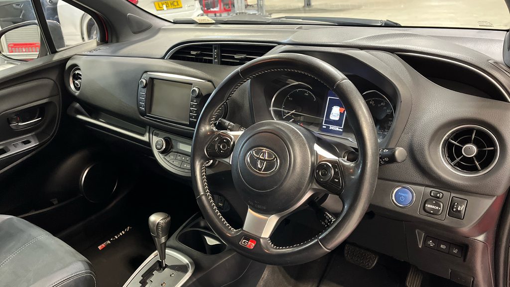 Toyota Yaris 1.5 Vvt-i Bi-tone Y20 Cwvehiclemarketing Black #9