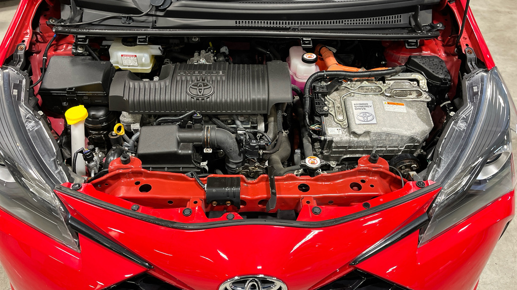 Toyota Yaris 1.5 Vvt-i Bi-tone Y20 Cwvehiclemarketing Black #21