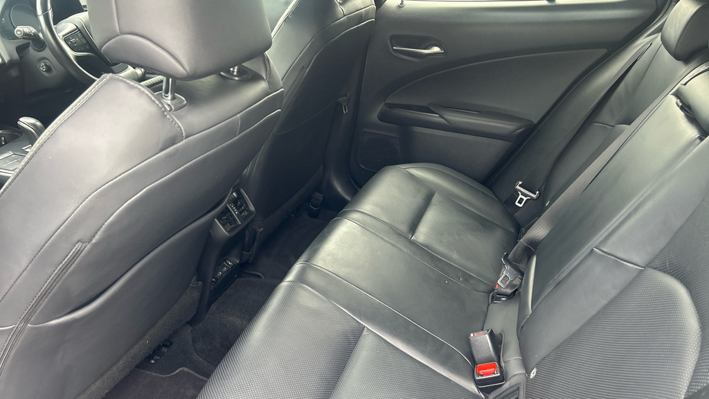 Lexus UX 2.0 250H F Sport Suv Hybrid E-cvt Euro White #14