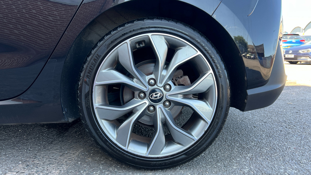 Hyundai I30 1.4 T-gdi Se Nav Tourer Dct Euro 6 Ss Grey #31