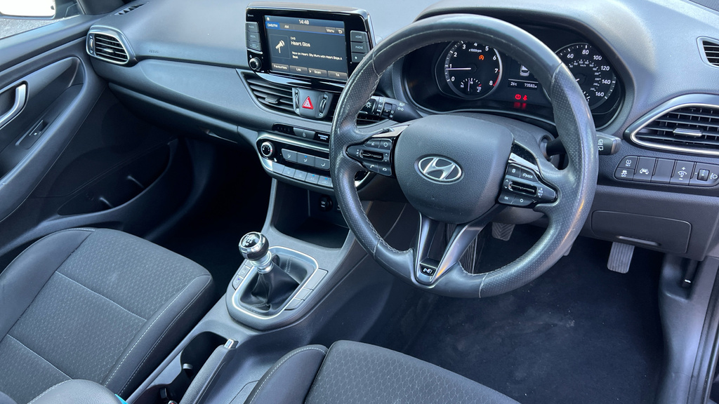 Hyundai I30 1.4 T-gdi Se Nav Tourer Dct Euro 6 Ss Grey #13