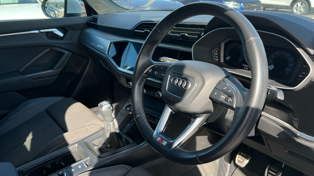 Audi Q3 1.5 Tfsi 35 Sport Sportback S Tronic Grey #9
