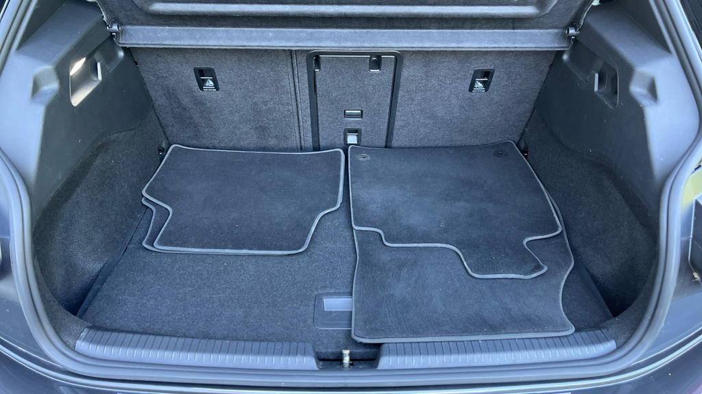 Volkswagen ID.3 107Kw Family Pro 58Kwh 19 Andoya Alloy White #15
