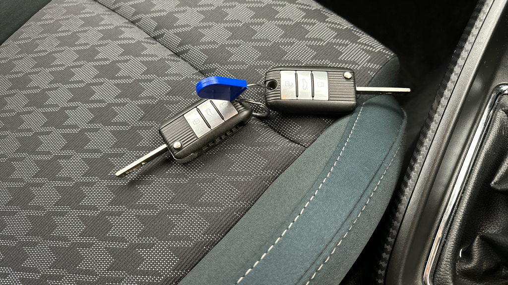 MG ZS 1.5 Mg Zs Excite Silver #26