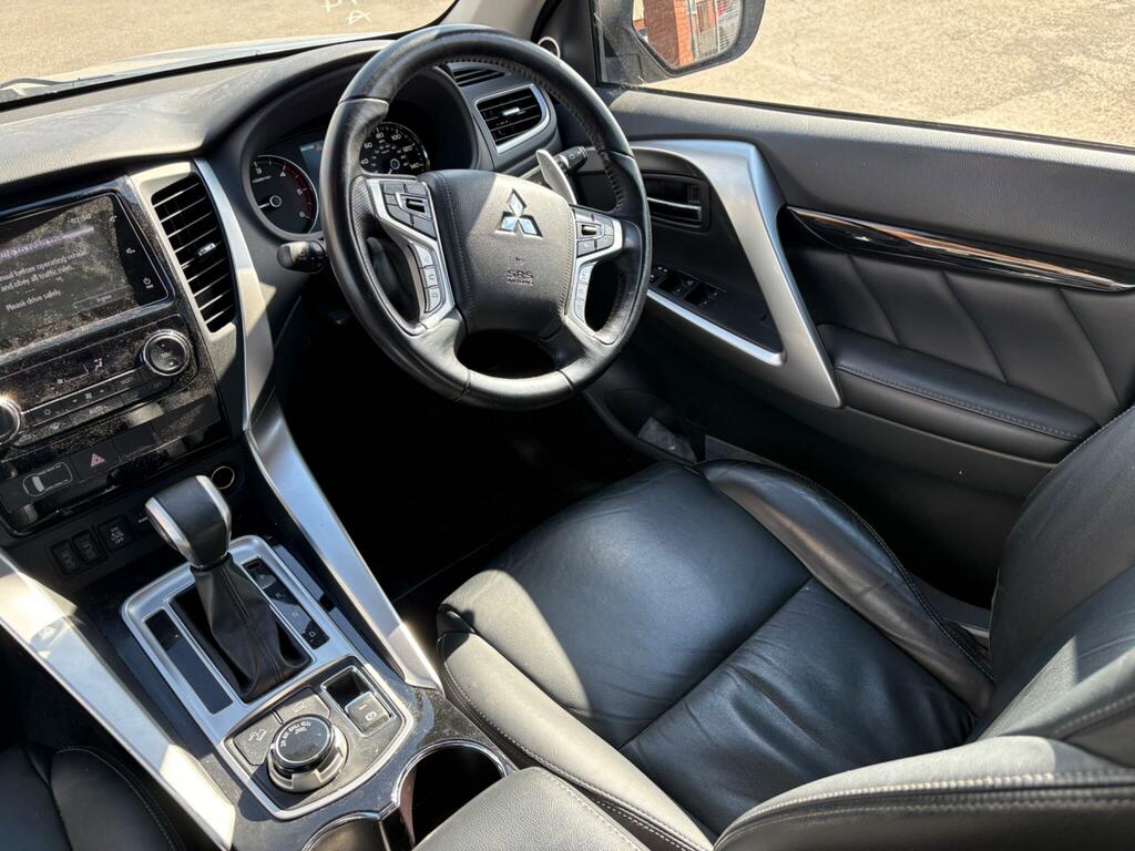 Mitsubishi Shogun Sport 2.4D 4 4Wd Euro 6 Silver #2