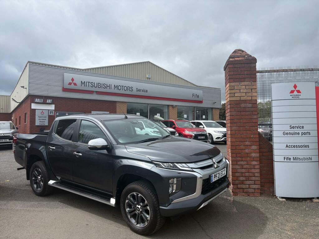 Mitsubishi L200 2.2 Di-d Dc Barbarian X 4Wd Euro 6 Ss Grey