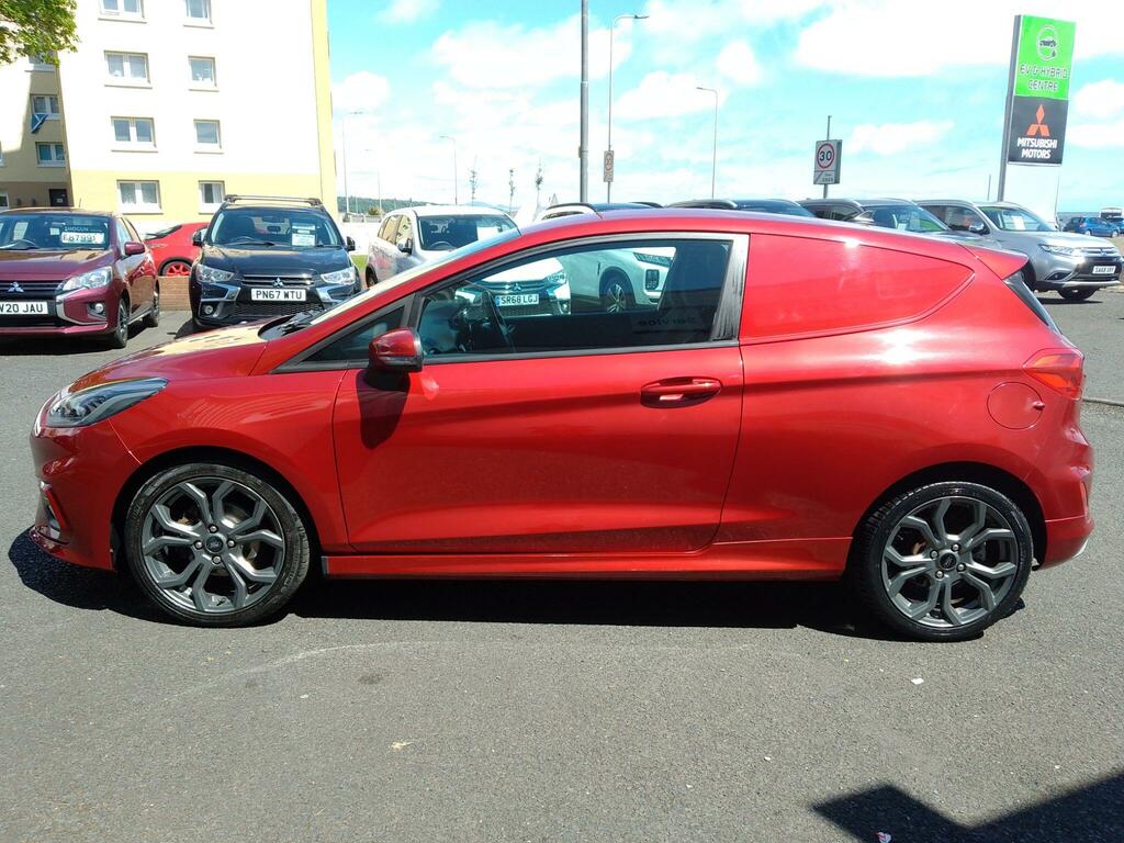 Ford Fiesta 1.0T Ecoboost Sport Euro 6 Ss FV69UKG Red #4