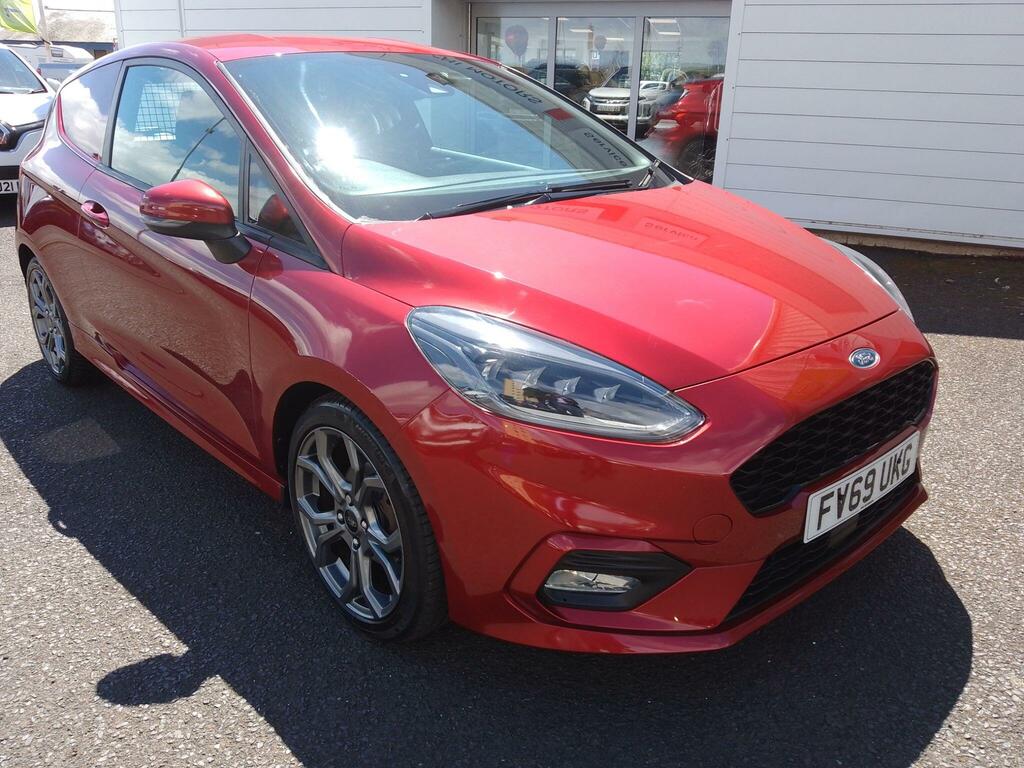 Ford Fiesta 1.0T Ecoboost Sport Euro 6 Ss FV69UKG Red