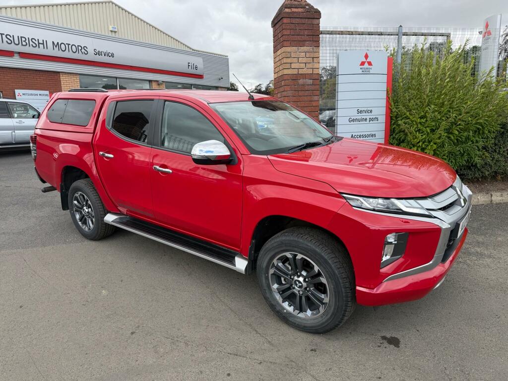 Mitsubishi L200 2.2 Di-d Dc Barbarian 4Wd Euro 6 Ss Red