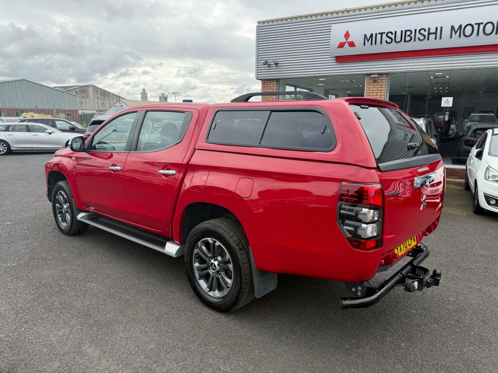 Mitsubishi L200 2.2 Di-d Dc Barbarian 4Wd Euro 6 Ss Red #2