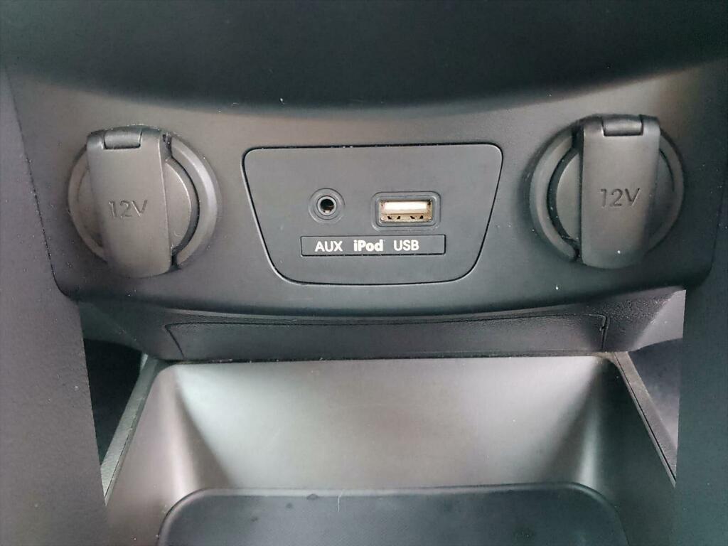 Hyundai I30 1.6 Crdi Blue Drive Premium Dct Euro 6 Ss Black #6