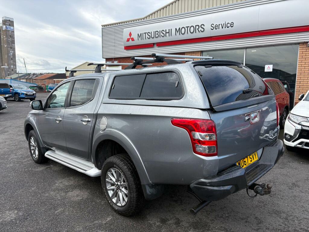 Mitsubishi L200 2.4 Di-d Dc Barbarian 4Wd Euro 6 WU67SVY Grey #3