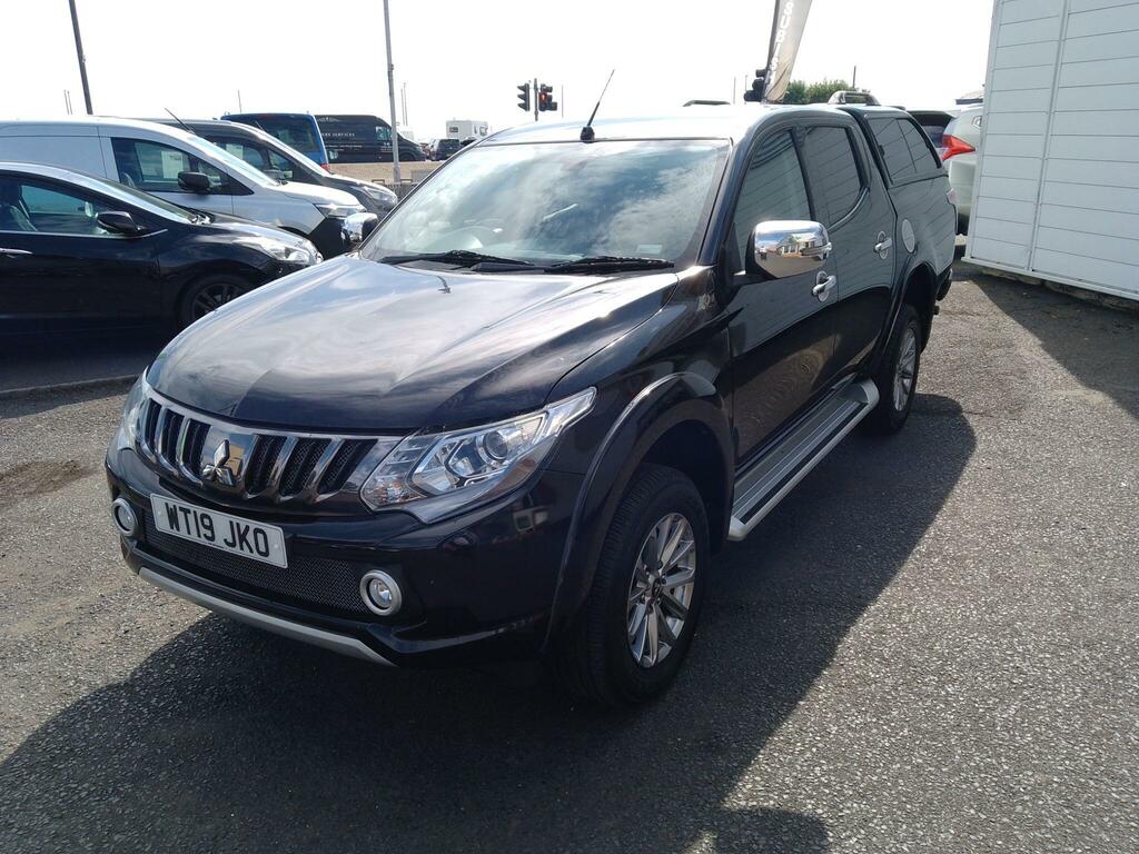 Mitsubishi L200 2.4 Di-d Dc Barbarian 4Wd Euro 6 Black #2