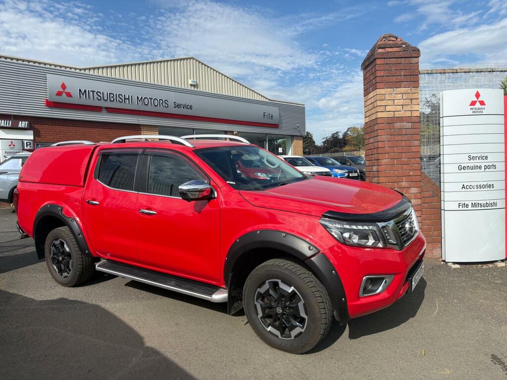Nissan Navara 2.3 Dci Tekna 4Wd Euro 6 Red