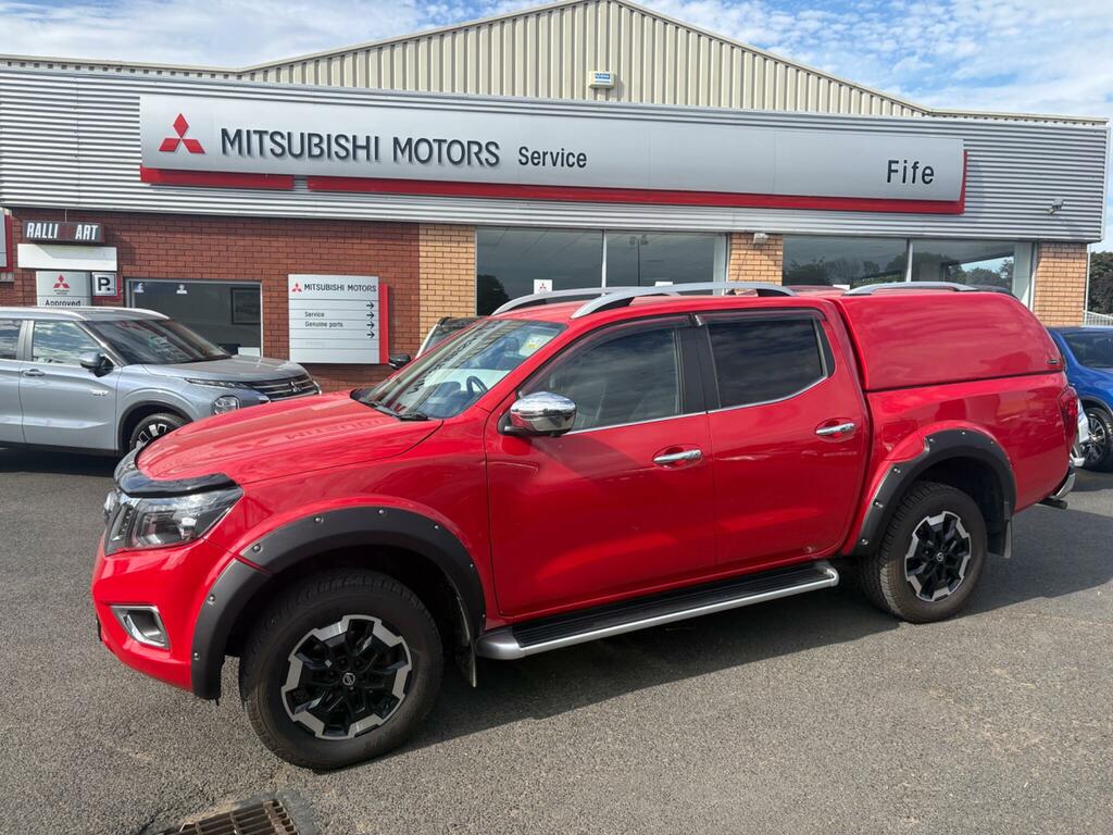 Nissan Navara 2.3 Dci Tekna 4Wd Euro 6 YG71XTS Red #4