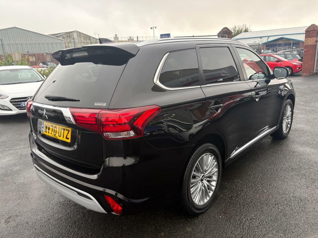 Mitsubishi Outlander 2.0 Mivec Exceed Cvt 4Wd Euro 6 S S Black #17