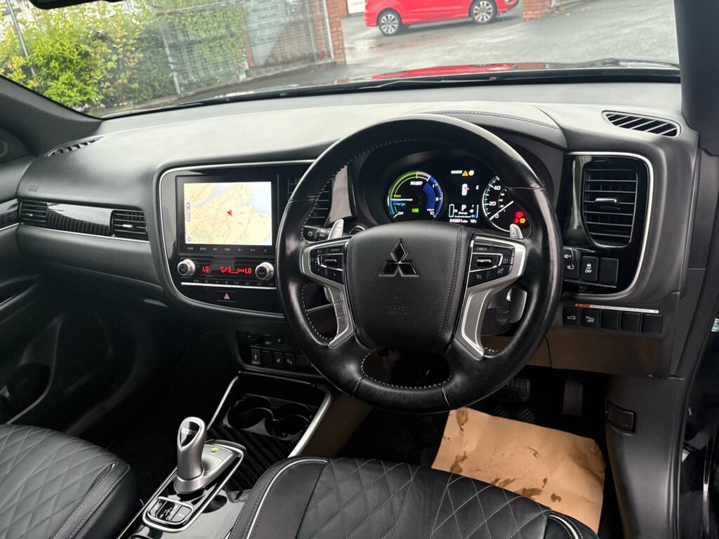 Mitsubishi Outlander 2.0 Mivec Exceed Cvt 4Wd Euro 6 S S Black #22