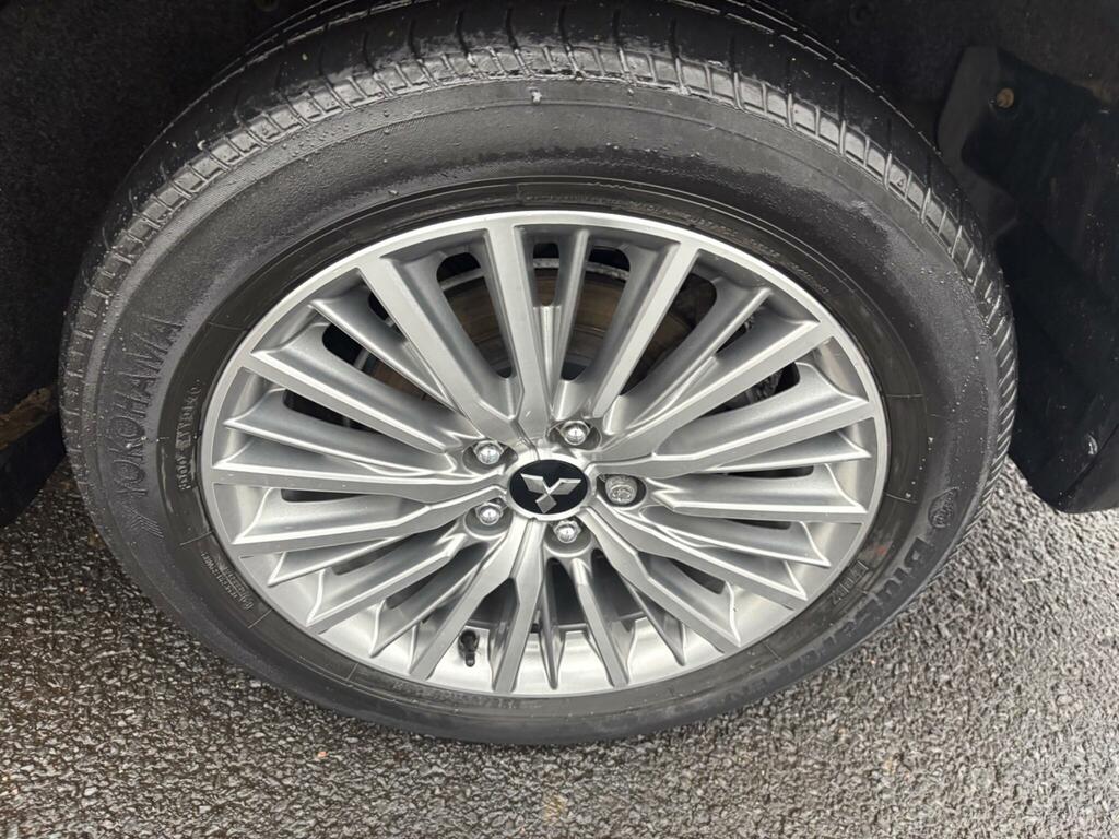 Mitsubishi Outlander 2.0 Mivec Exceed Cvt 4Wd Euro 6 S S Black #47