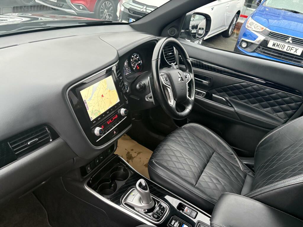 Mitsubishi Outlander 2.0 Mivec Exceed Cvt 4Wd Euro 6 S S Black #20