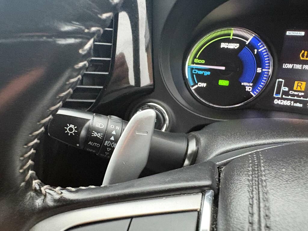 Mitsubishi Outlander 2.0 Mivec Exceed Cvt 4Wd Euro 6 S S Black #29
