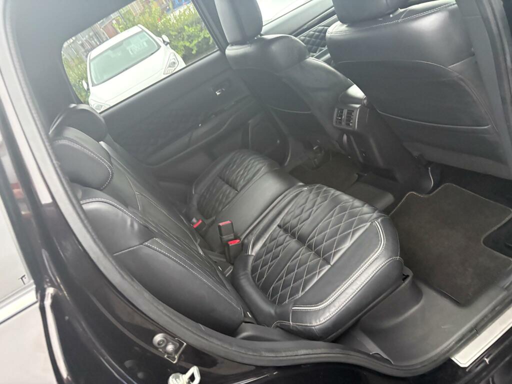 Mitsubishi Outlander 2.0 Mivec Exceed Cvt 4Wd Euro 6 S S Black #23