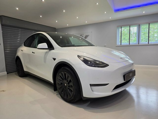 Tesla Model Y Dual Motor Long Range Suv 4Wde GJ22OCB White #3