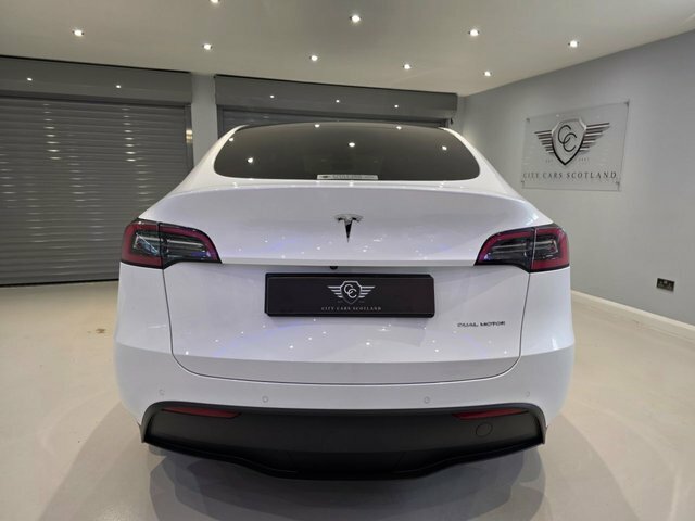 Tesla Model Y Dual Motor Long Range Suv 4Wde GJ22OCB White #5