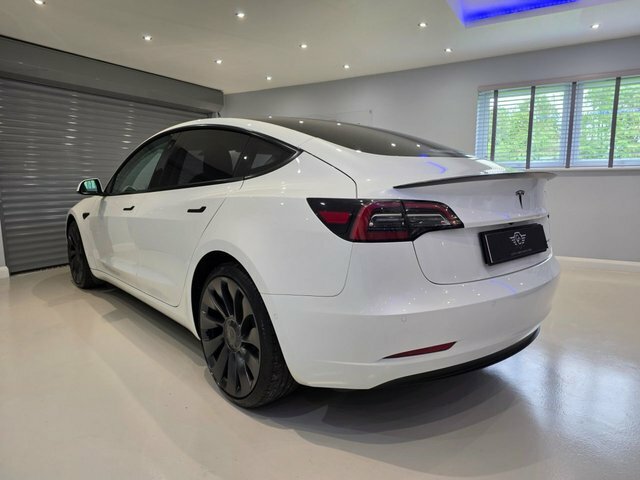 Tesla Model 3 Dual Motor Performance Saloon MW71WFK White #6