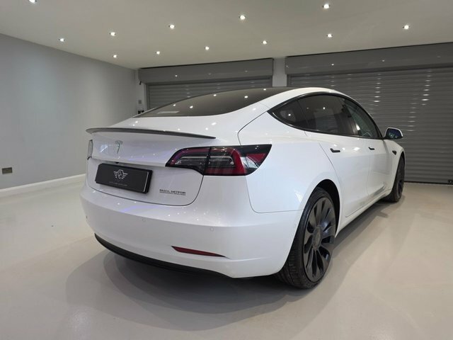 Tesla Model 3 Dual Motor Performance Saloon MW71WFK White #4