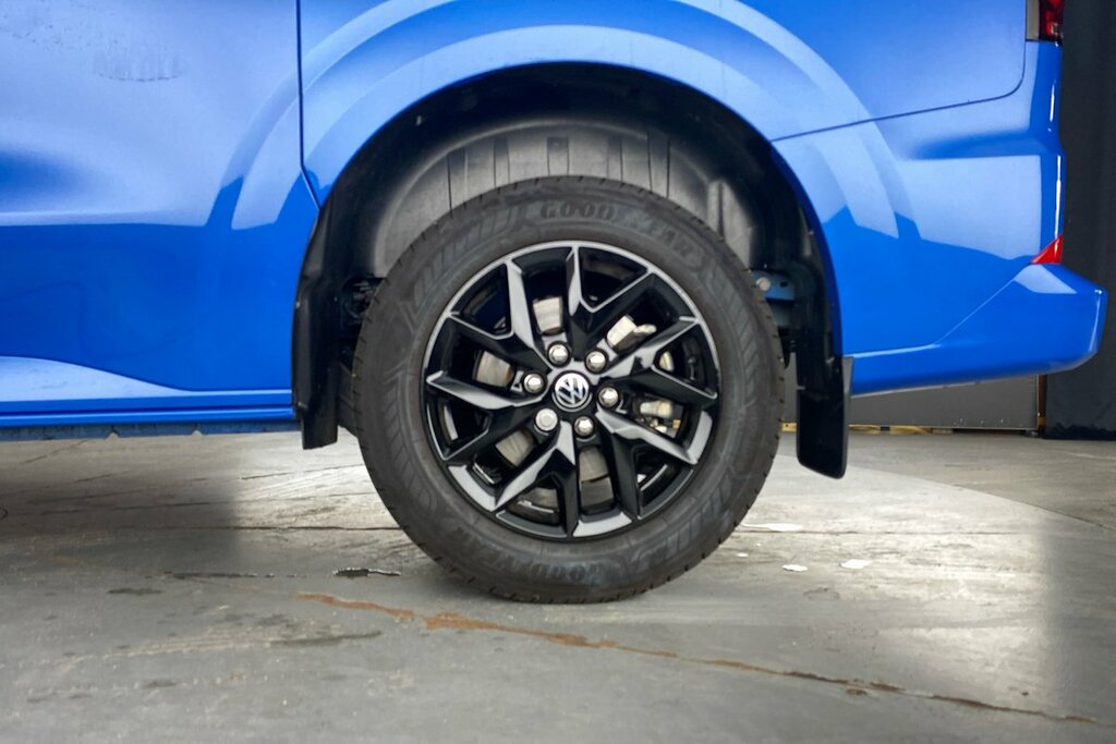 Volkswagen Transporter T32 Panel Van Commerce Pro Swb 150 Ps 2.0 Tdi 8Sp RF75XZC Blue #5