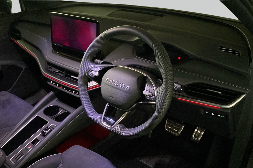 Skoda Elroq Sportline 85 82 Kwh 286 Ps Single Speed Green #5