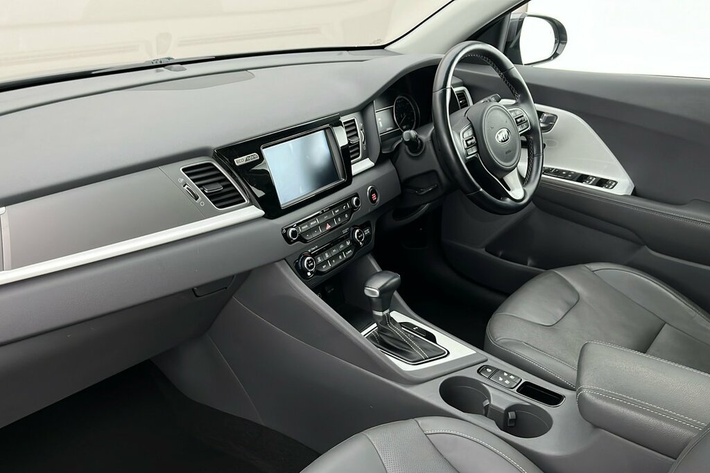 Kia Niro 1.6H Gdi First Edition Suv Hybrid Dct E BV66VUS Grey #2