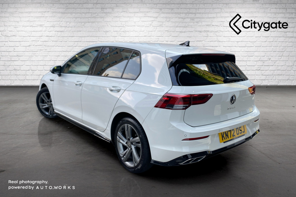 Volkswagen Golf 8 R-line 1.5 Tsi 130Ps 6-Speed KN72OSJ White #3
