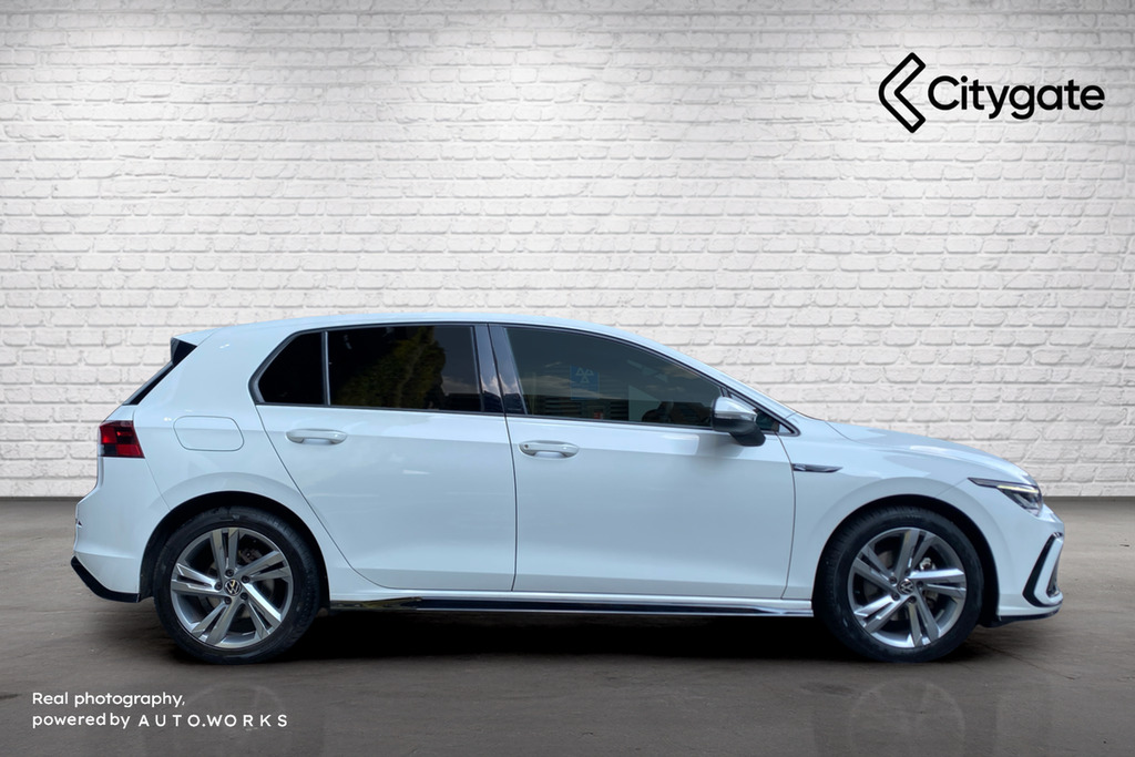 Volkswagen Golf 8 R-line 1.5 Tsi 130Ps 6-Speed KN72OSJ White #4