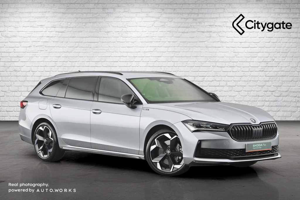 Skoda Superb Sportline 2.0 Tsi 204 Ps Dsg KS75COU Silver