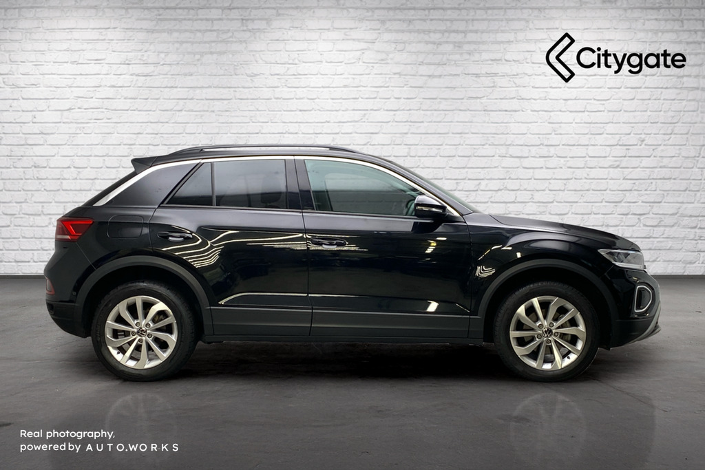 Volkswagen T-Roc Match 1.5 Tsi 150Ps 7-Speed Dsg GL75HLP Black #4