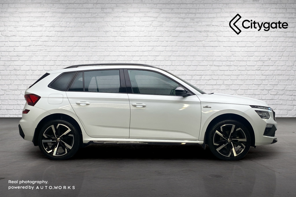Skoda Kamiq Monte Carlo 1.5 Tsi 150 Ps Dsg DE74GUF White #4