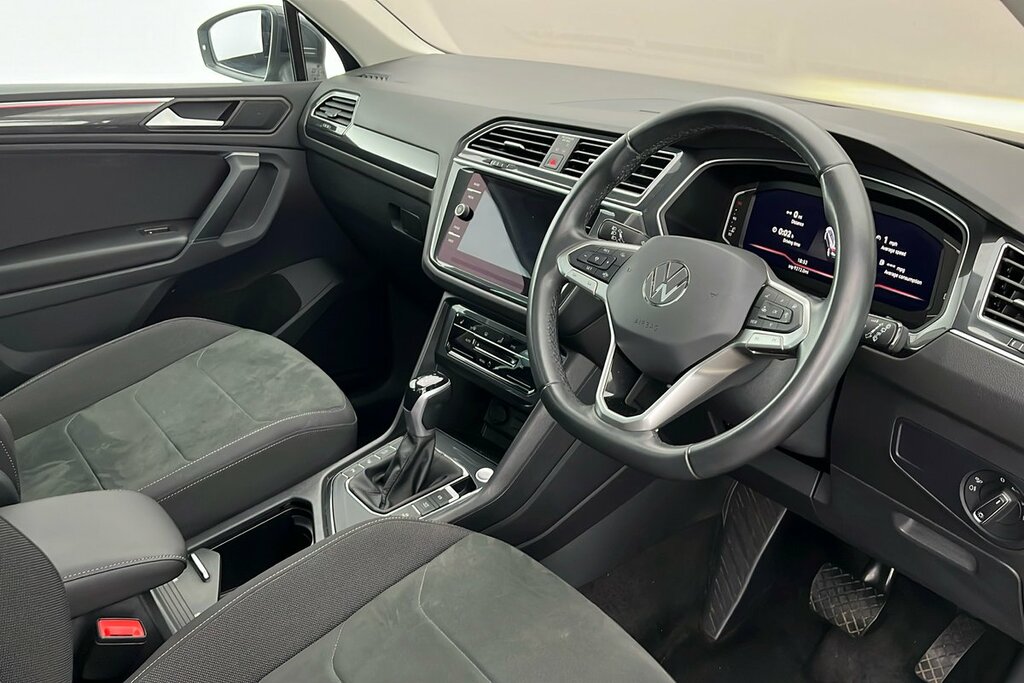Volkswagen Tiguan Elegance 1.5 Tsi 150Ps 7-Speed Dsg Grey #6