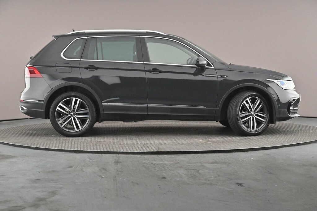 Volkswagen Tiguan Elegance 1.5 Tsi 150Ps 7-Speed Dsg Grey #4