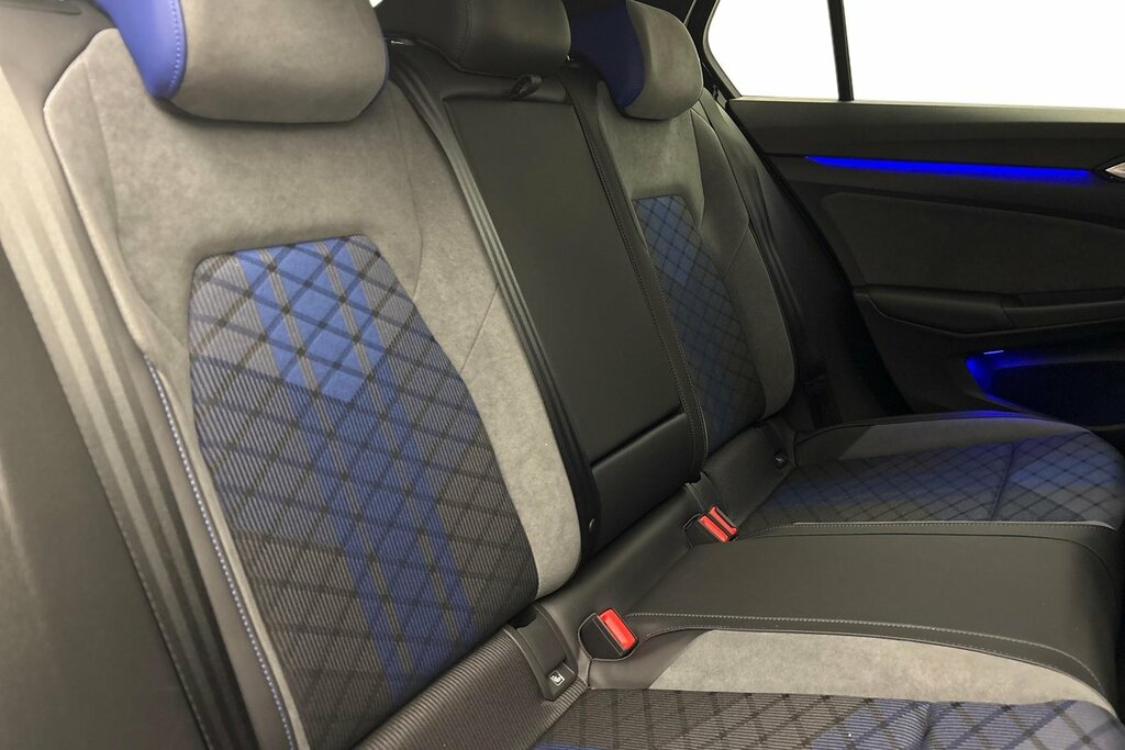Volkswagen Golf 1.5 Tsi 150 R-line Blue #9