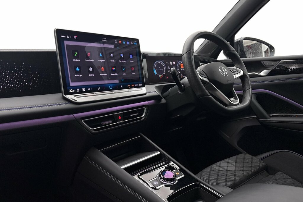 Volkswagen Tiguan R-line 2.0 Tdi 150 Ps 7-Speed Dsg Blue #2